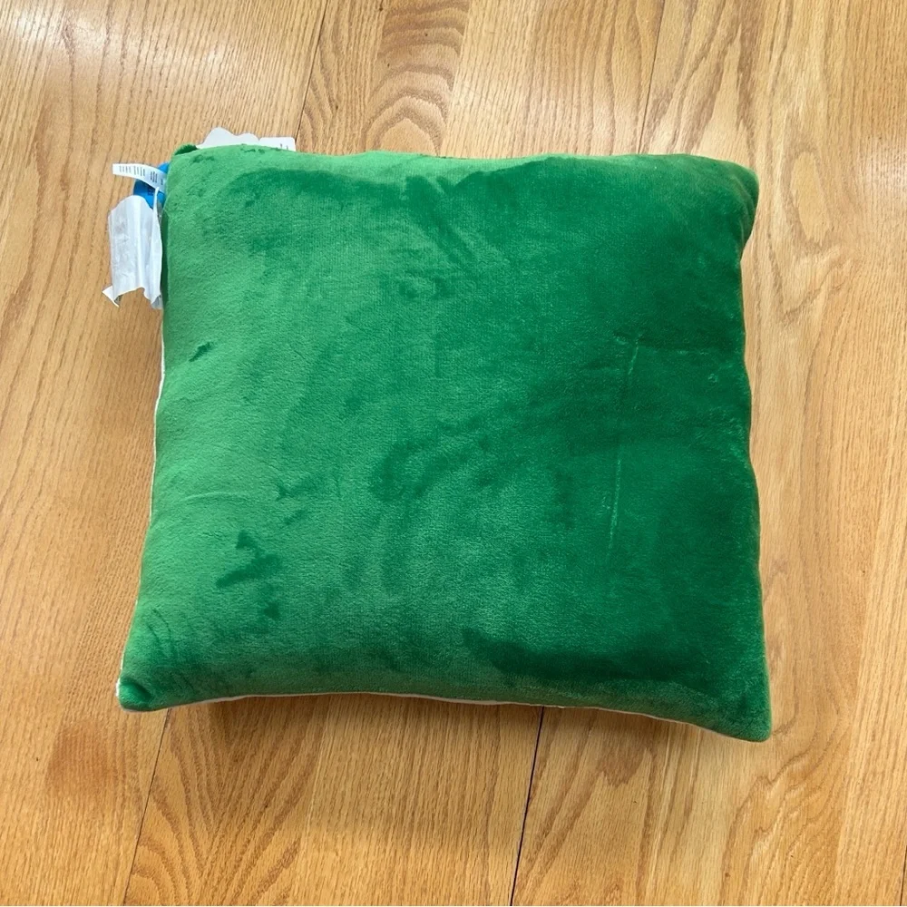 NWT‎ Peanuts Snoopy Christmas Tree Plush Throw Pillow 19x19 Berkshire Home Decor